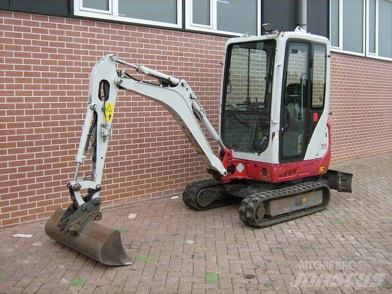 Takeuchi TB216 소형 굴삭기 7톤 미만