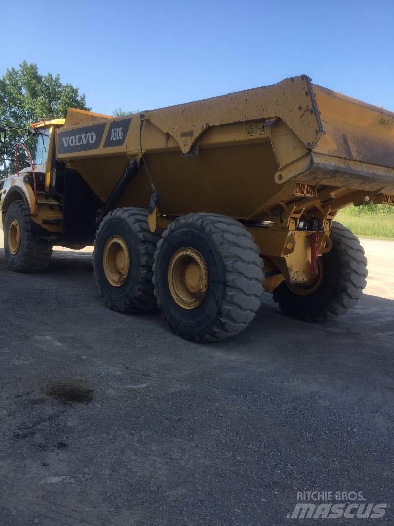 Volvo A30G 연결식 홀러