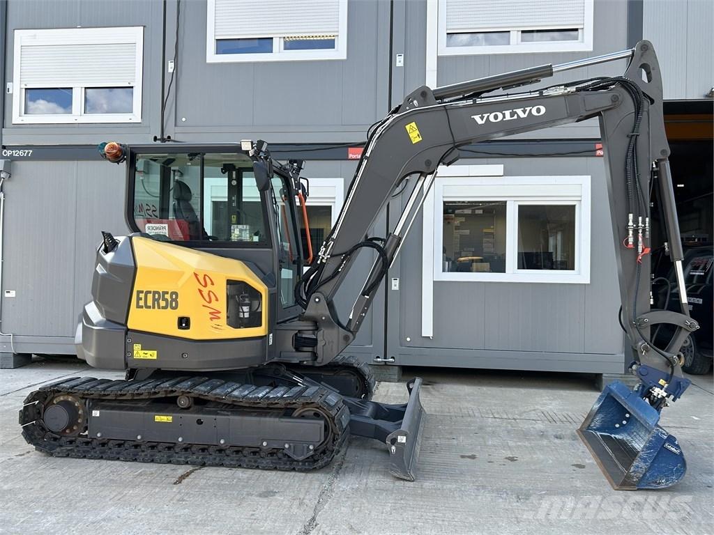 Volvo ECR 58 F 소형 굴삭기 7톤 미만