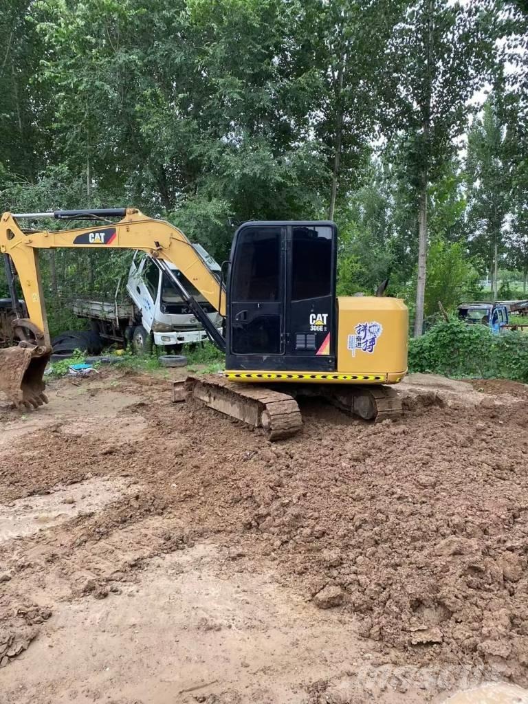 CAT 306E2 소형 굴삭기 7톤 미만
