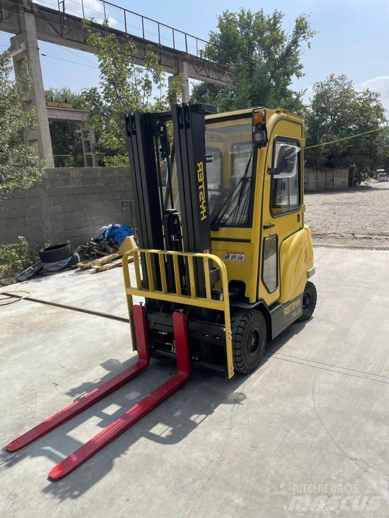 Hyster J1.5UT 전동 지게차