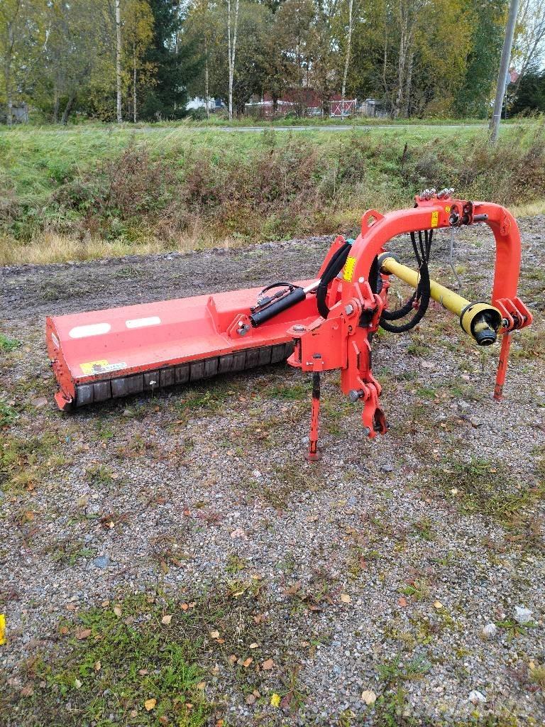 Maschio Giraffa 210 목장 제초기 및 토퍼