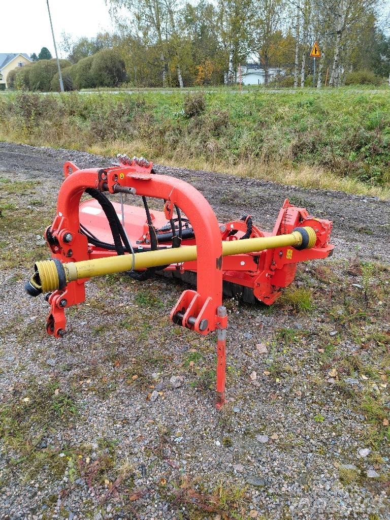 Maschio Giraffa 210 목장 제초기 및 토퍼