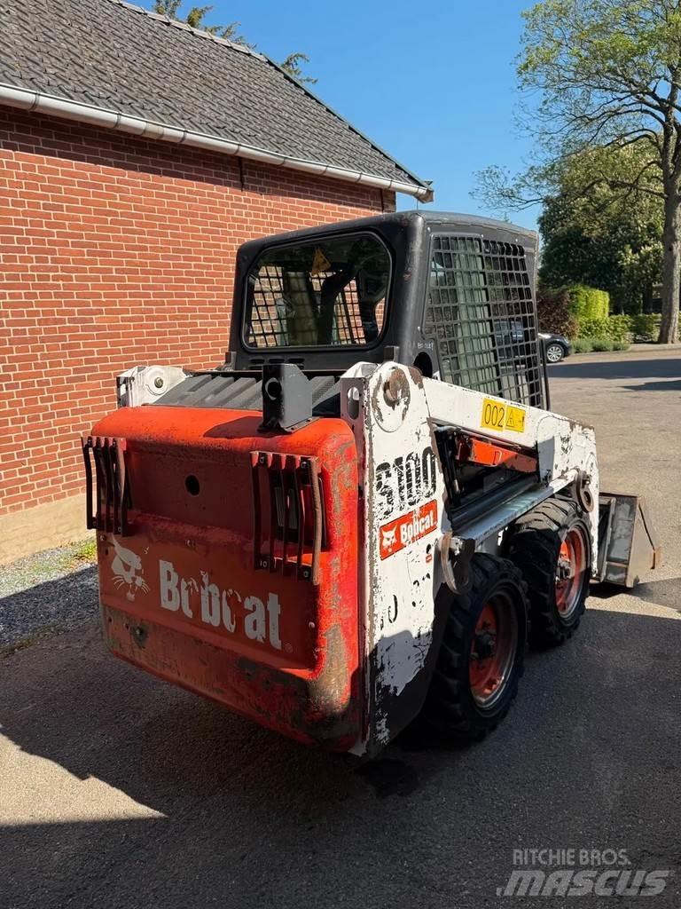 Bobcat S100  스키드로더
