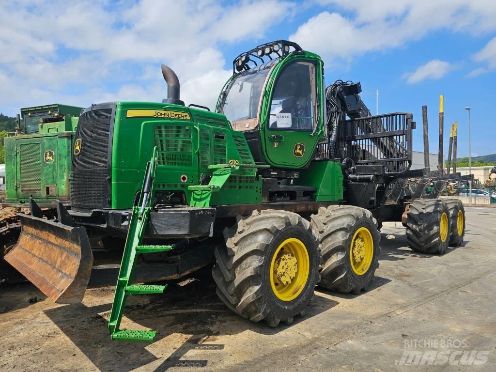 John Deere 1910G 원목 포워더