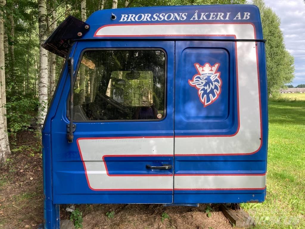 Scania 143 H 캐빈 및 인테리어