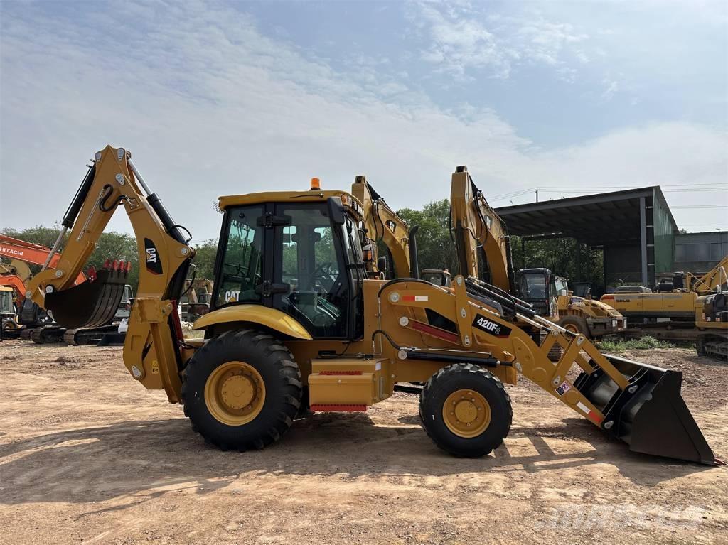 CAT 420 F2 백호로더