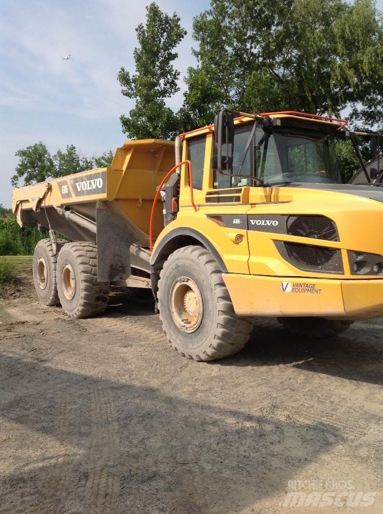 Volvo A30G 연결식 홀러