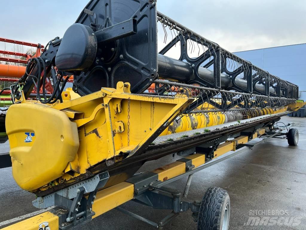 New Holland CR 9.90 콤바인 수확기