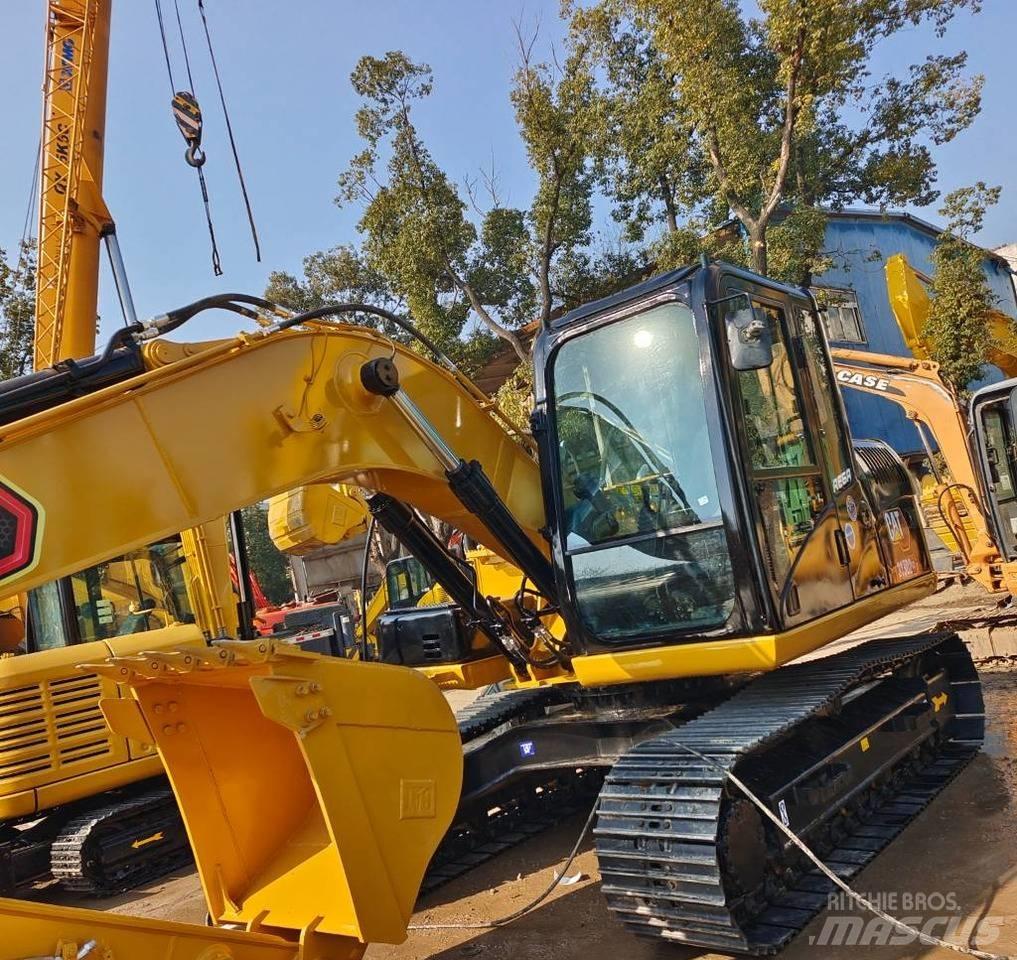 CAT 313D2GC 대형 굴삭기 29톤 이상