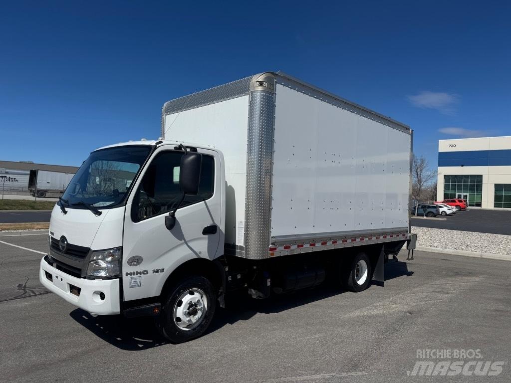 Hino 155 패널 화물차