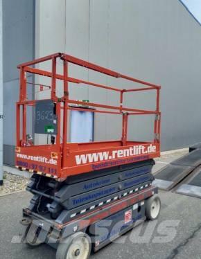 SkyJack SJ III 3226 가위형 리프트