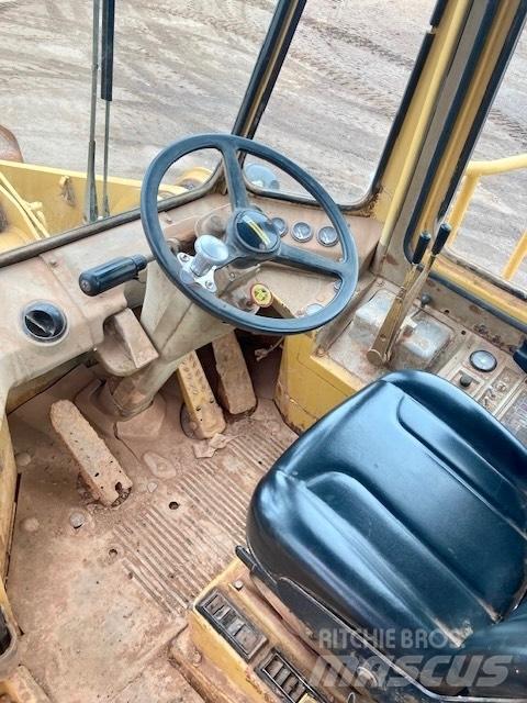 CAT 950 B  휠로우더