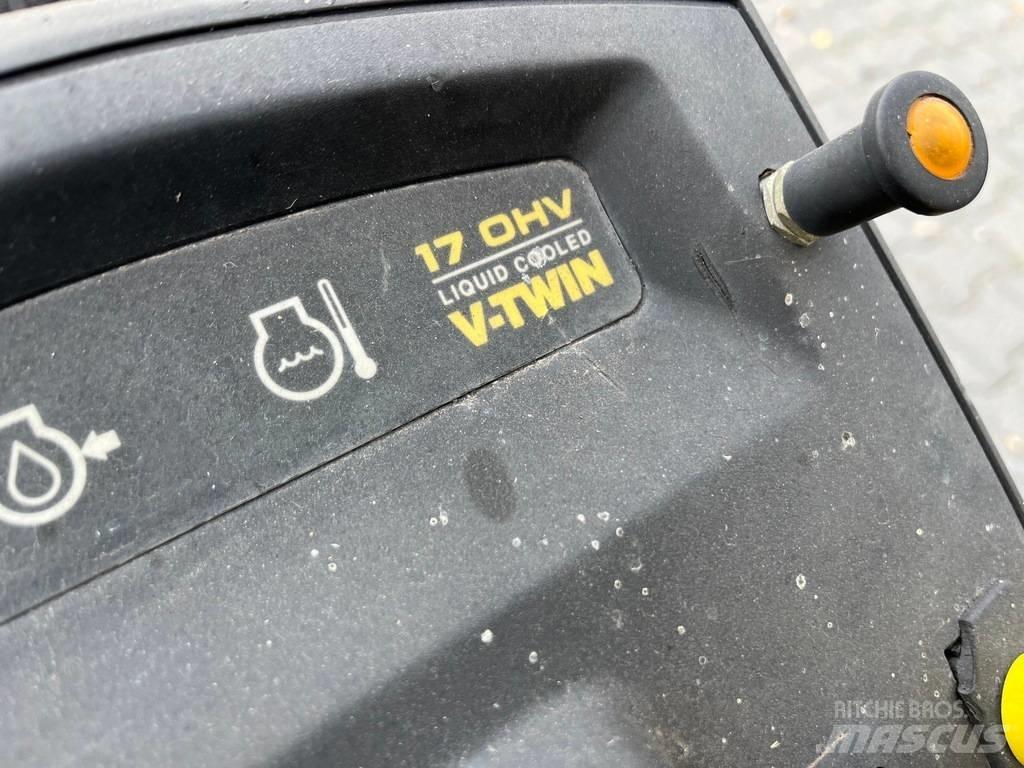 John Deere LX 188 탑승형 잔디깎기