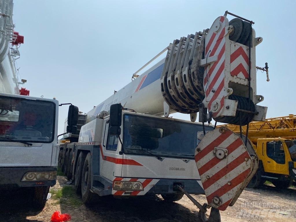 Zoomlion QAY220V A/T 크레인