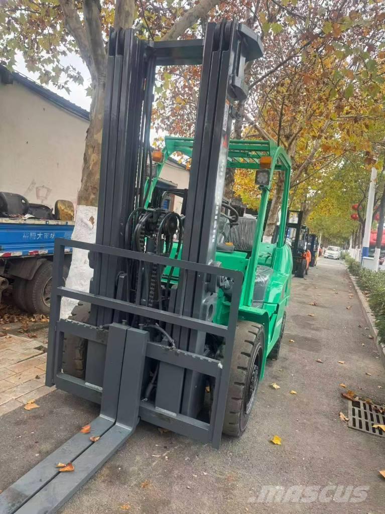 Mitsubishi 5t 디젤 지게차