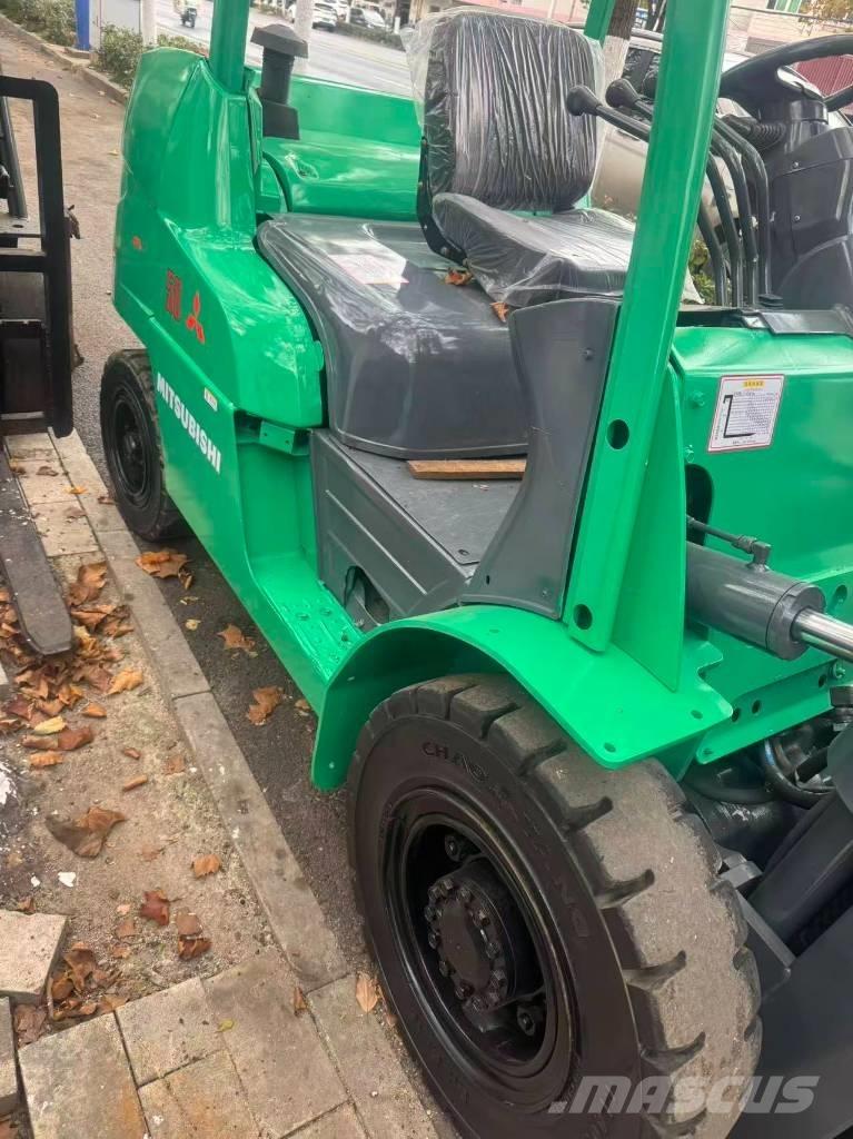 Mitsubishi 5t 디젤 지게차