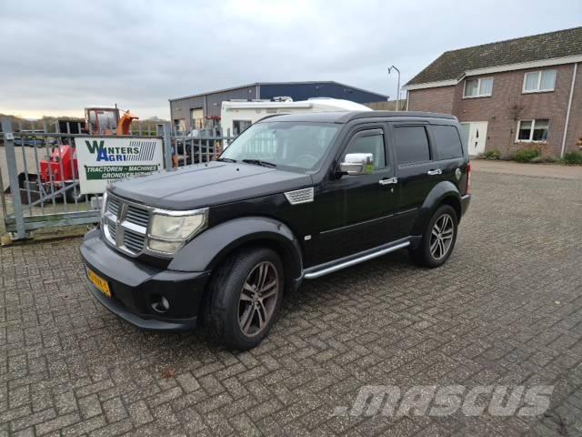 Dodge Nitro 자동차