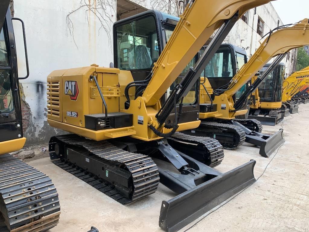 CAT 305.5E2 대형 굴삭기 29톤 이상