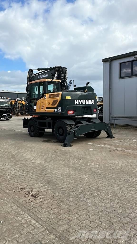 Hyundai HW 140 A  휠 굴삭기