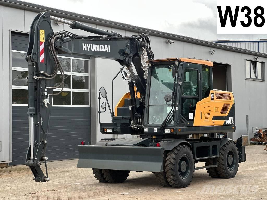 Hyundai HW 140 A  휠 굴삭기