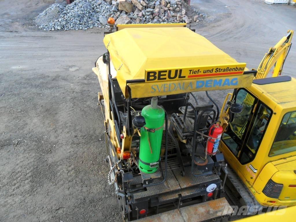Demag DF 65 P 아스팔트 포장장비