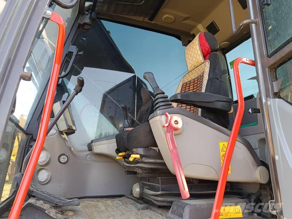 Volvo EC 250 D L 대형 굴삭기 29톤 이상