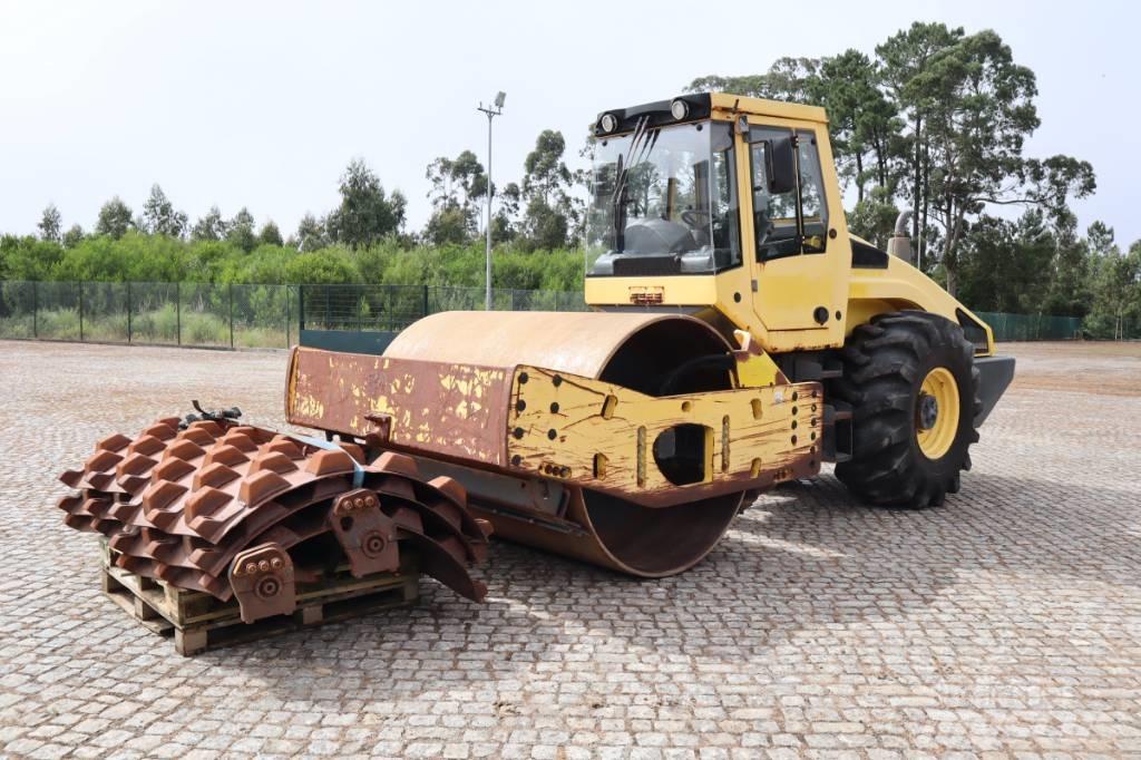 Bomag BW 216 D-4 토양 다짐기