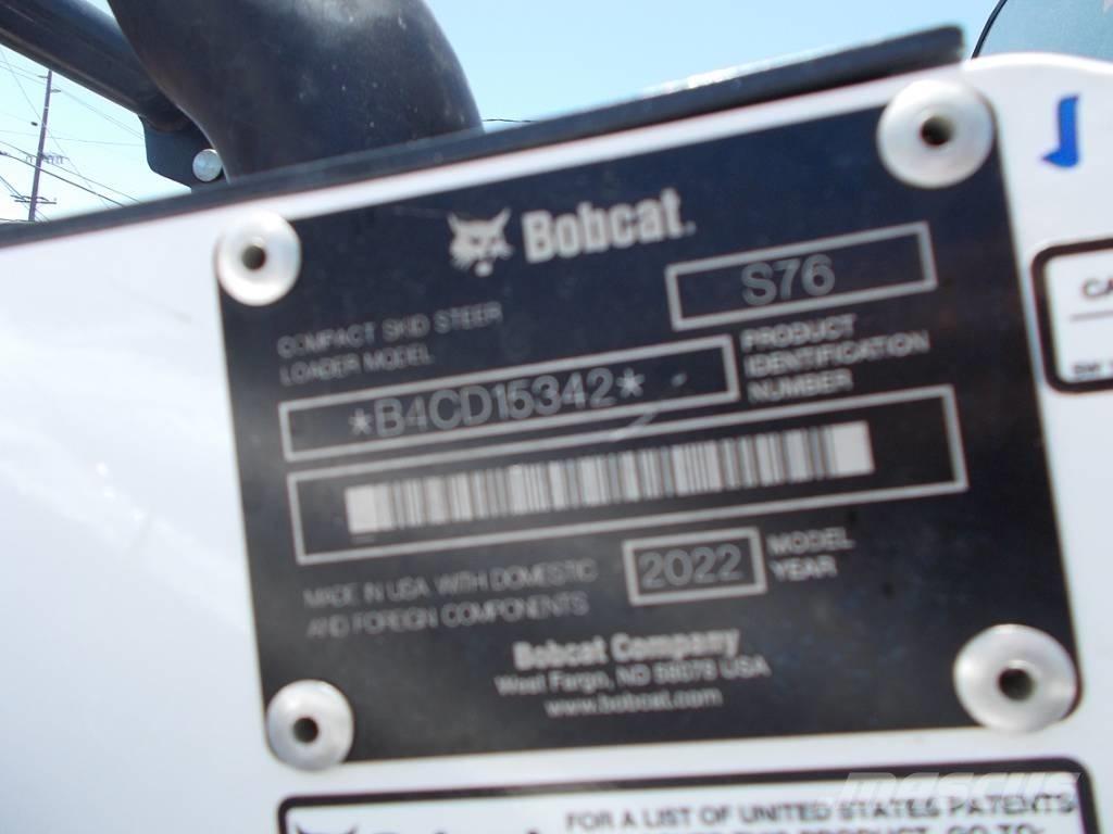 Bobcat S76  스키드로더
