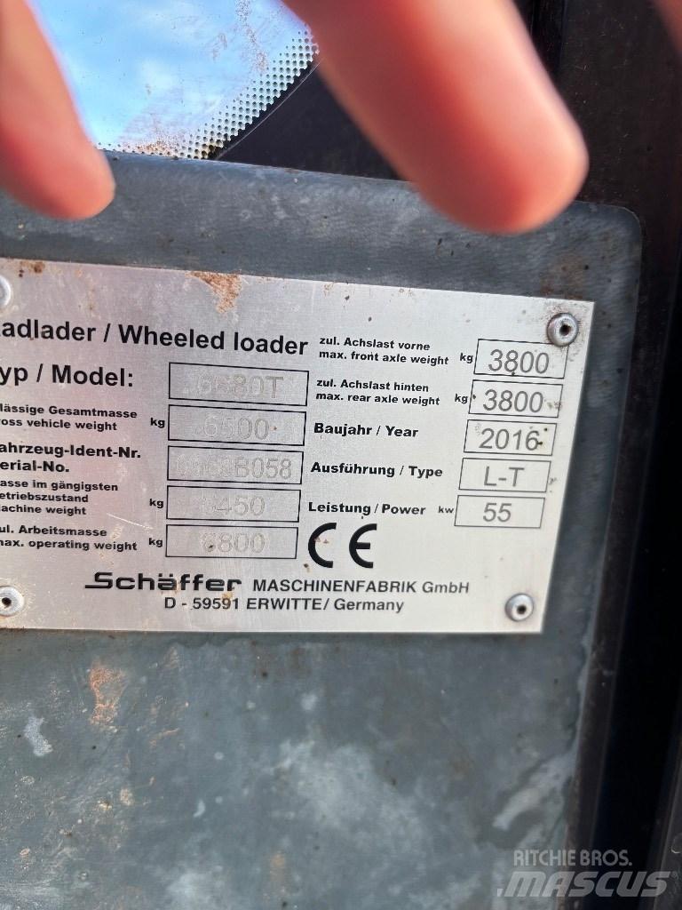 Schäffer 6680 T 텔레스코픽 휠 로더