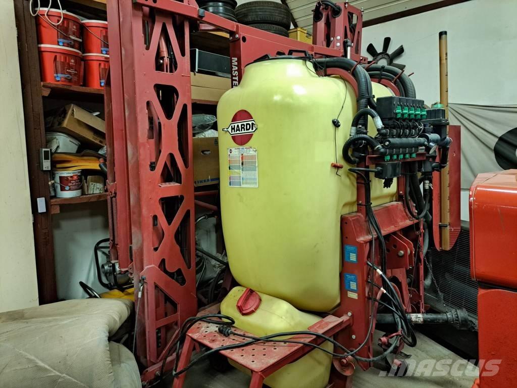 Hardi Master 1200 탑재형 분무기