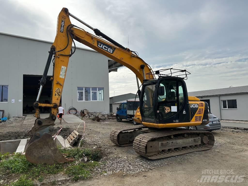 JCB JS 130 LC 대형 굴삭기 29톤 이상