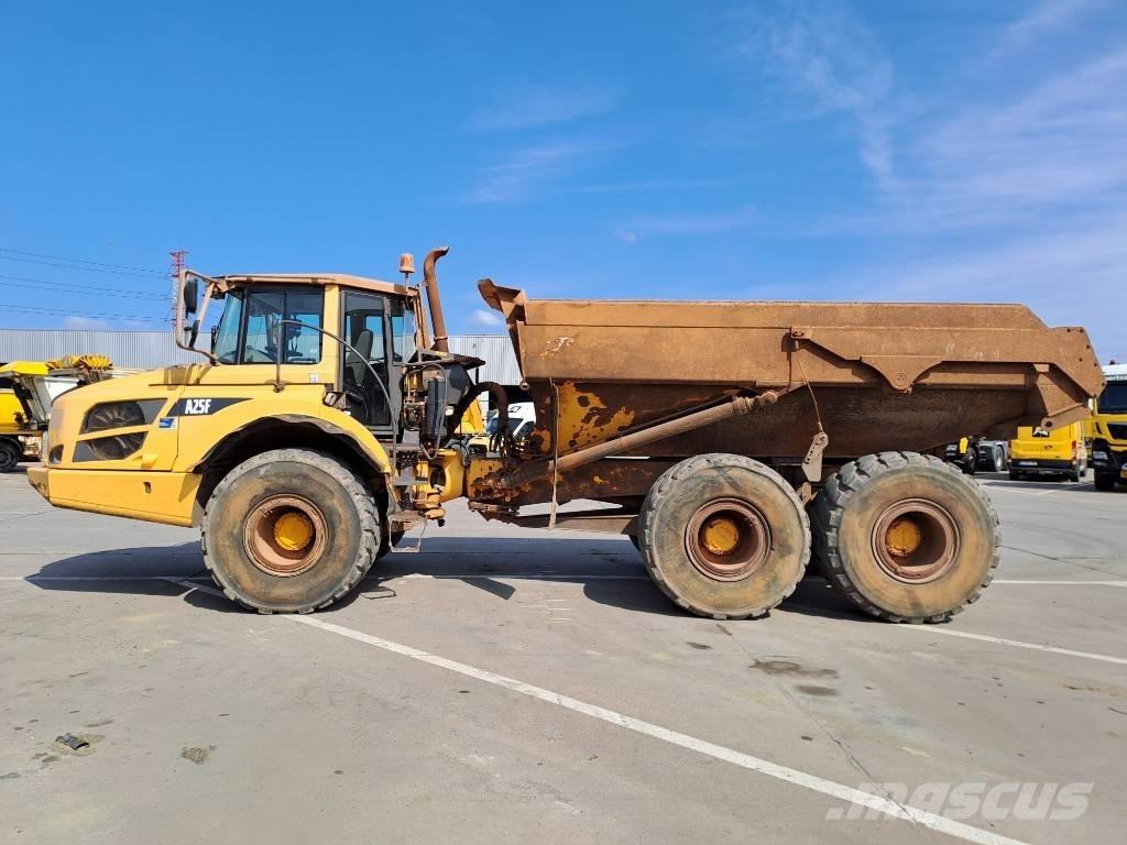 Volvo A 25 F 연결식 홀러