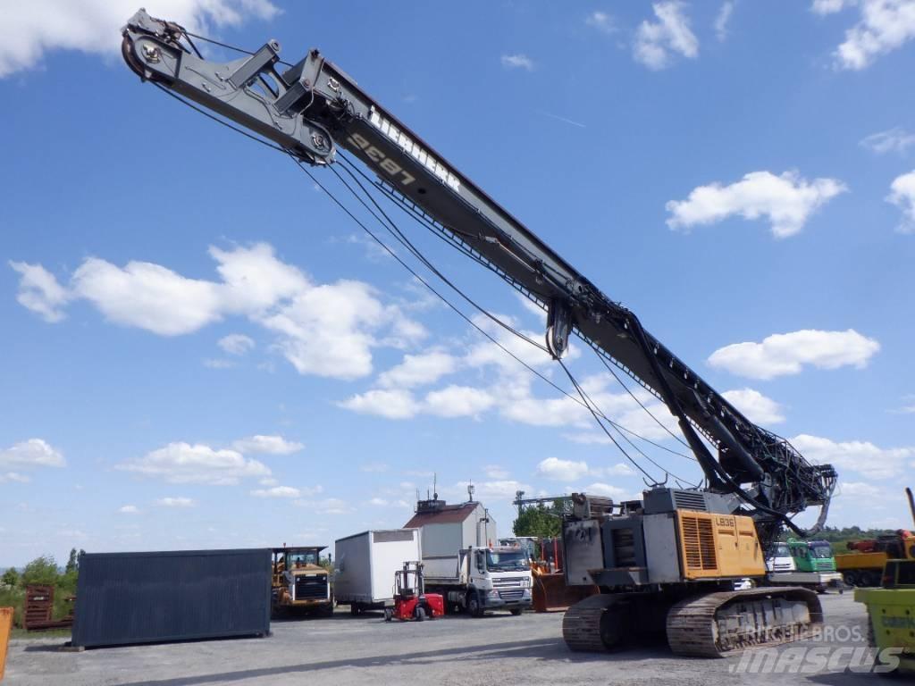 Liebherr LB 36 중형 드릴 장비