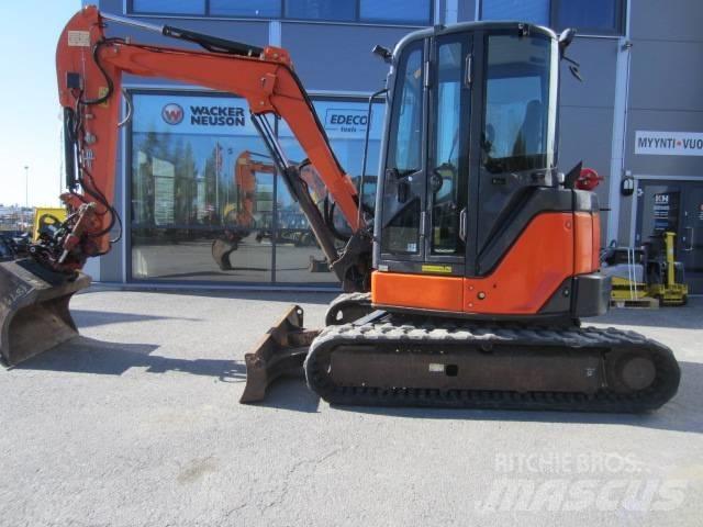 Hitachi ZX 48 U 중형굴삭기 7톤-28톤