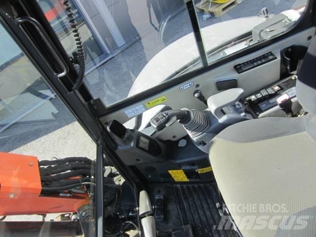 Hitachi ZX 48 U 중형굴삭기 7톤-28톤