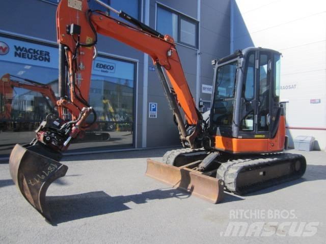 Hitachi ZX 48 U 중형굴삭기 7톤-28톤