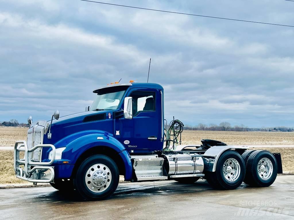 Kenworth T 880 트랙터 유닛