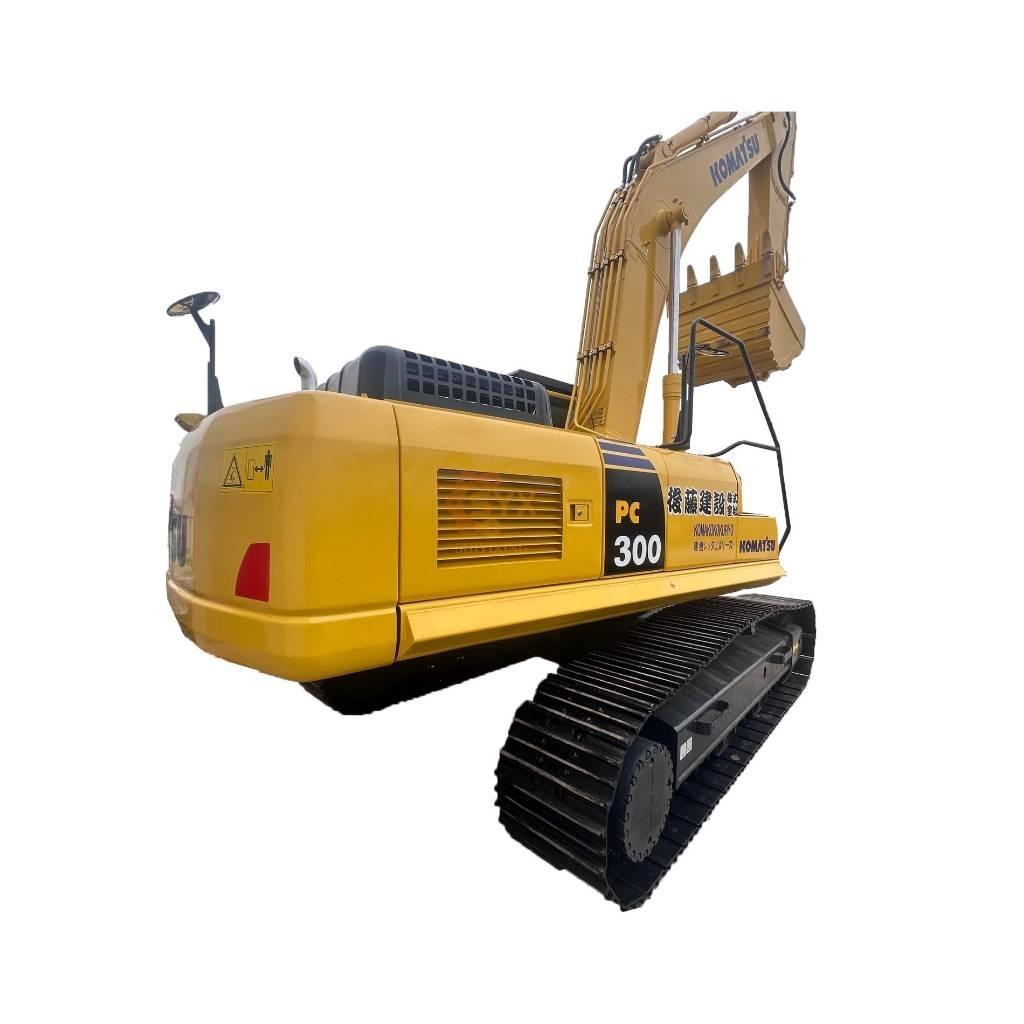 Komatsu PC 300 대형 굴삭기 29톤 이상