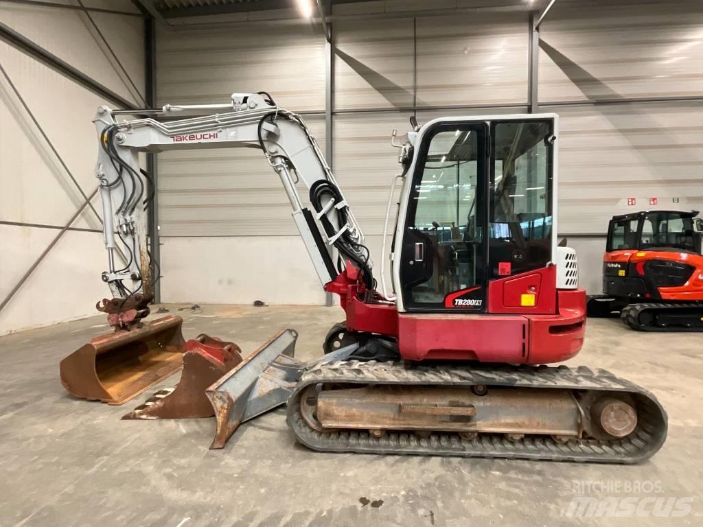 Takeuchi TB 280 FR 중형굴삭기 7톤-28톤
