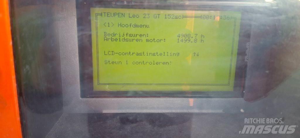 Teupen LEO23GT 관절형 전동이동 리프트