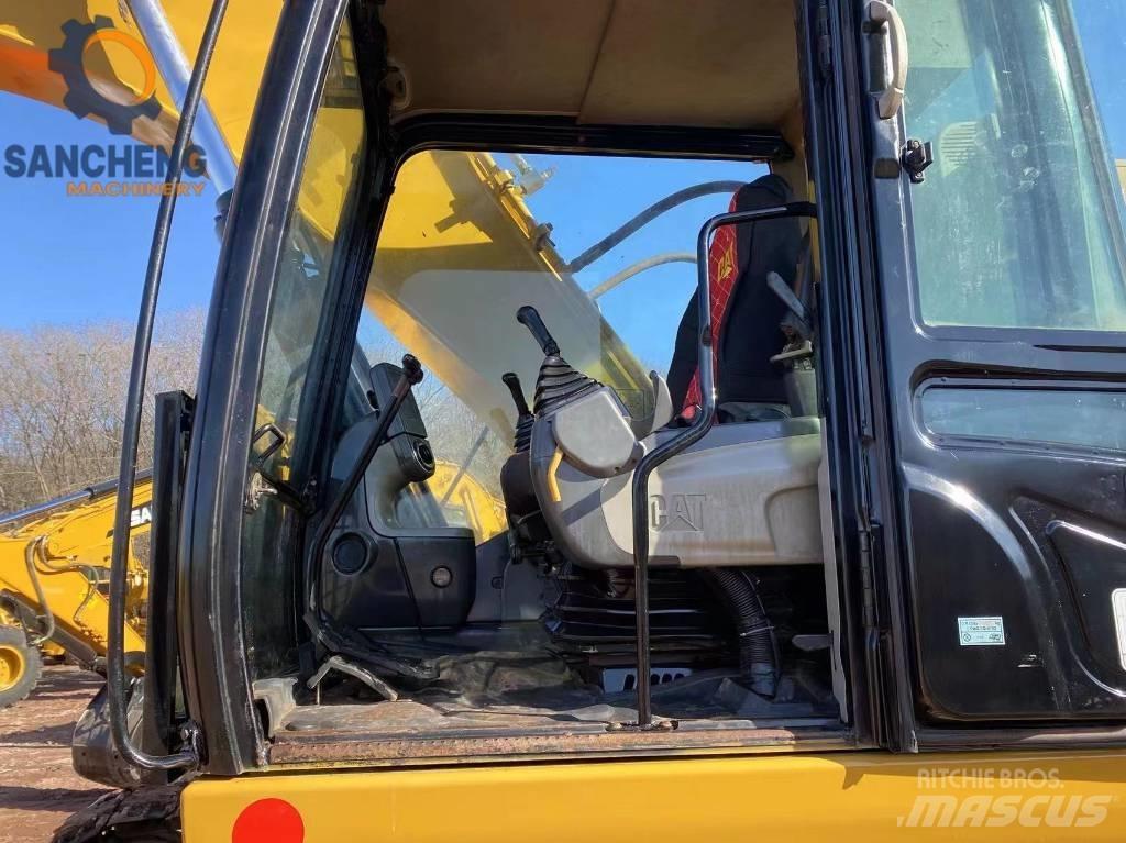 CAT 325 D 대형 굴삭기 29톤 이상