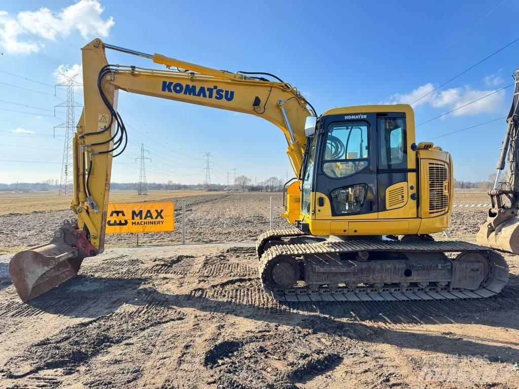 Komatsu PC 138 대형 굴삭기 29톤 이상