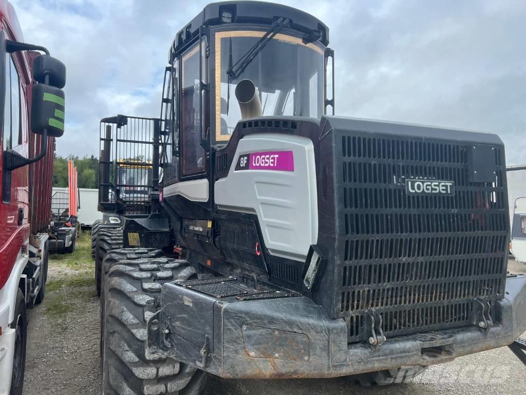 Logset 8 FGT 원목 포워더