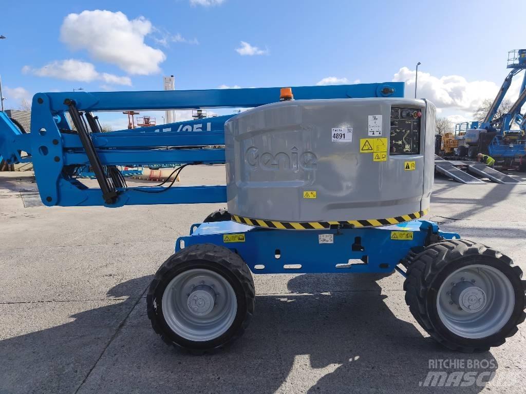 Genie Z 45/25 J RT 관절형 전동이동 리프트