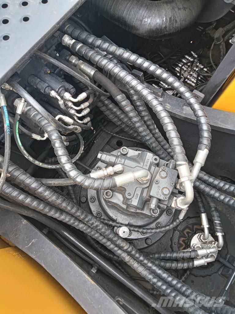 Volvo EC 240 대형 굴삭기 29톤 이상