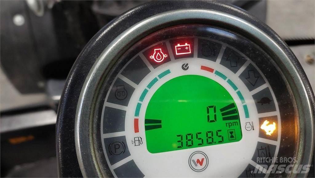 Weidemann 2070 다목적 로더