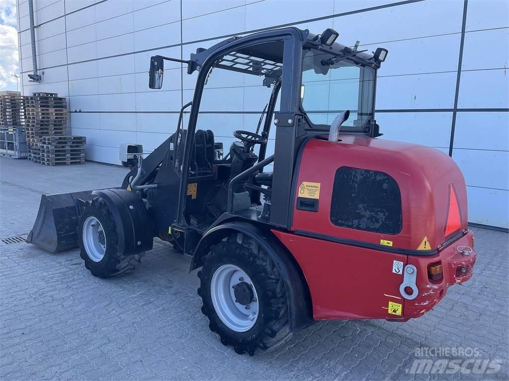 Weidemann 2070 다목적 로더