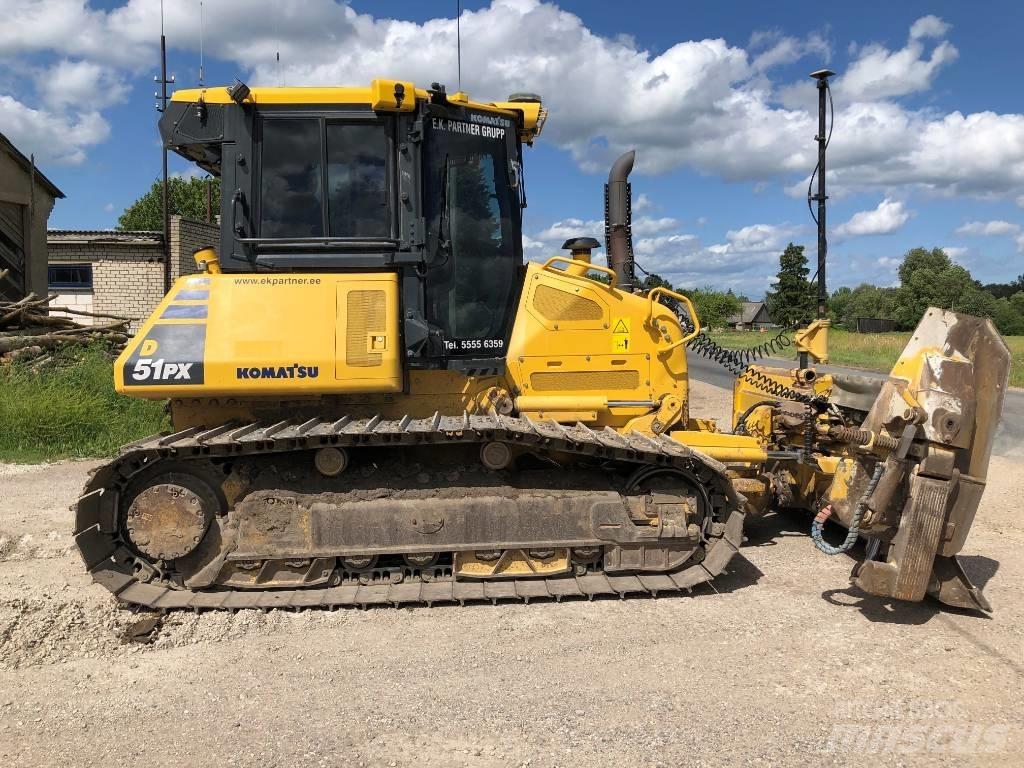 Komatsu D51PX-24 크롤러 도저