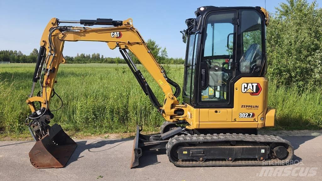 CAT 302.7 DCR 07A 소형 굴삭기 7톤 미만